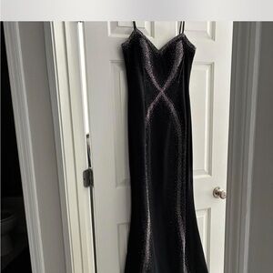 Elegant Black Evening Dress